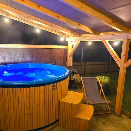 Dom wakacyjny Jurajska Sielanka - Nad Rzeczką Pradla