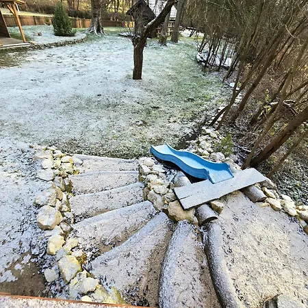 Jurajska Sielanka - Nad Rzeczka 別荘 *